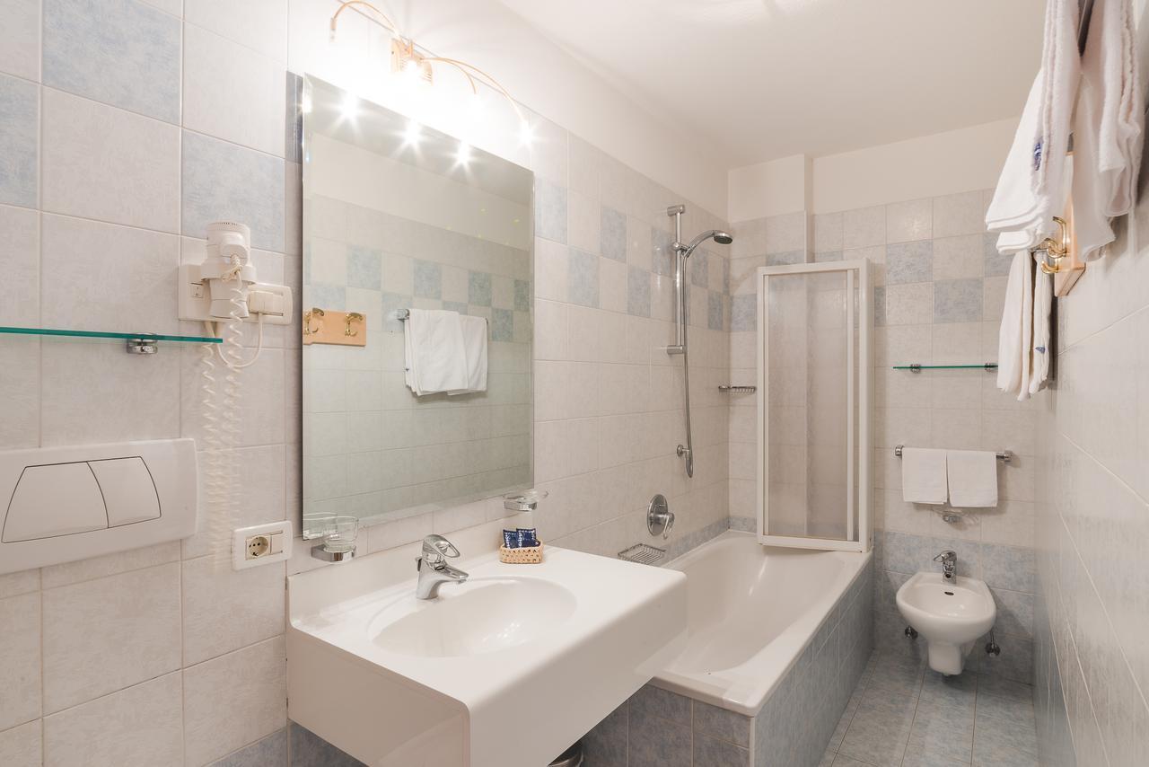 Residence Chalet Pinis 코르바라 인 바디아 외부 사진
